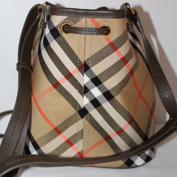 Burberry Vintage Check Plaid Bucket Bag Shoulder Bag - Picture 4 of 12